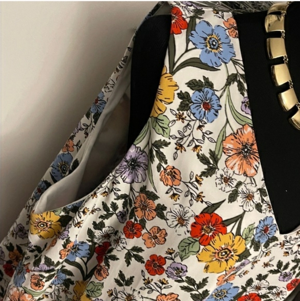 Ophelia Roe, Floral Print Women's Tank Top, 3X - Picture 8 of 15